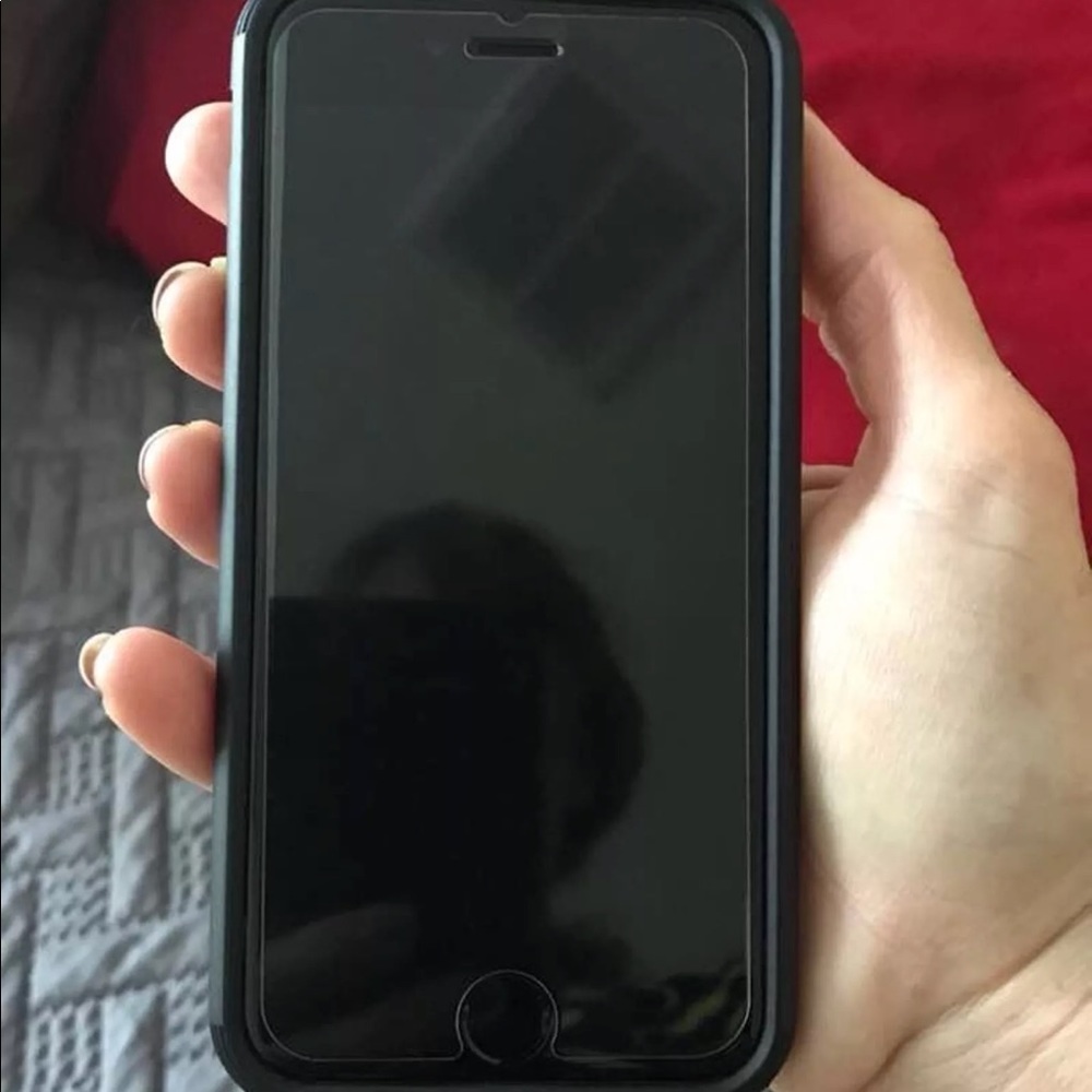 iPhone 6 s as new, always in your case